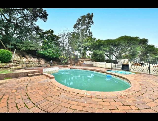 4 BEDROOM HOUSE FOR SALE IN RIDGEWAY